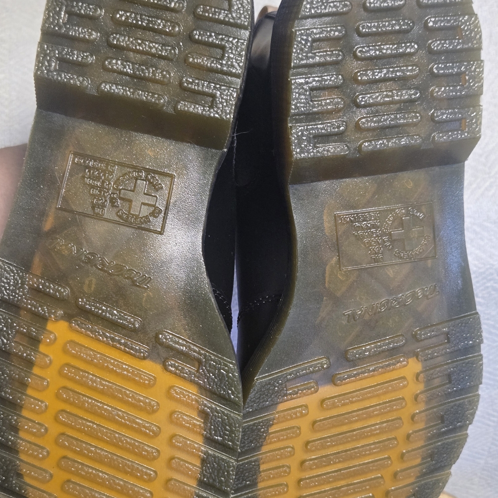 Dr. Martens Black Chelsea Boots - Picture 4 of 4